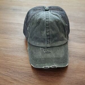 Women's ponytail trucker hat